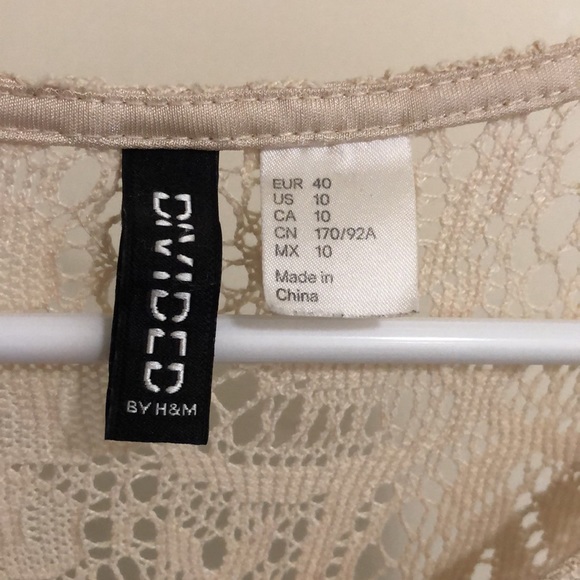 Beige Lace Dress - Picture 5 of 5